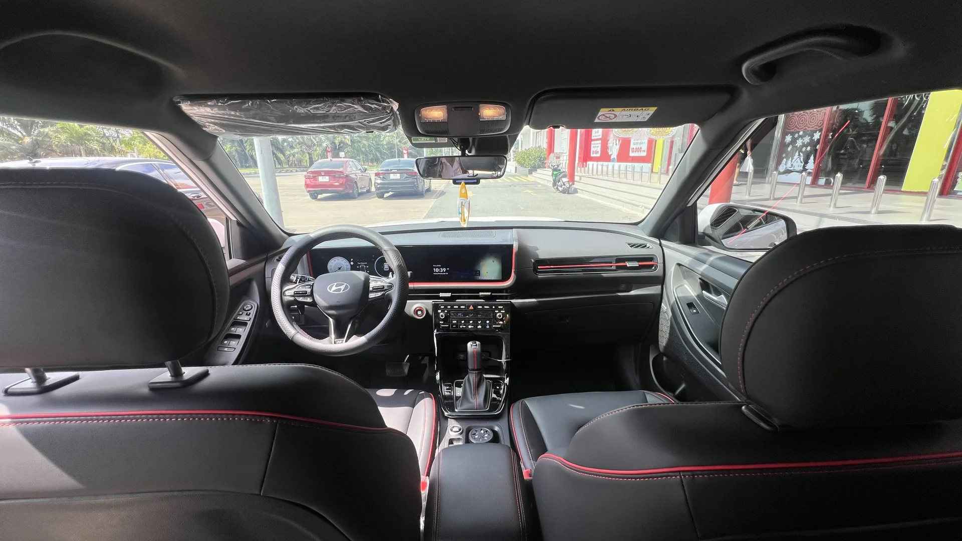 Hyundai Custin Tiêu Chuẩn 1.5T - 2026 cũ